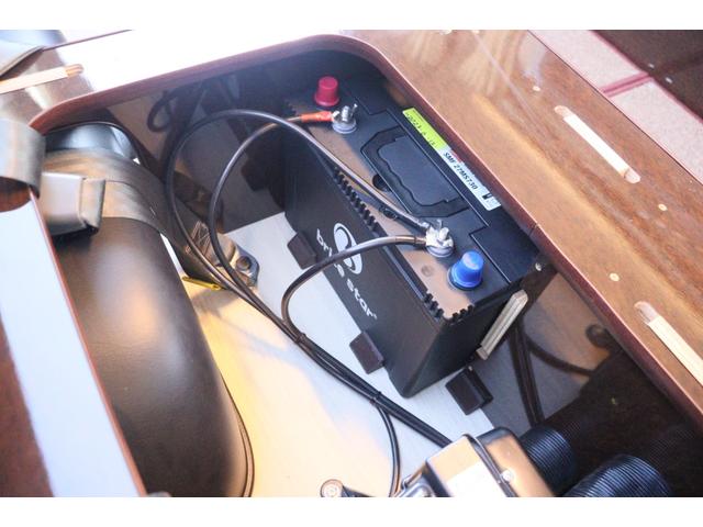 ハイエースワゴン FOCS フォックス DSプレミアム 10人乗り/350Wインバーター/サブバッテリー/走行充電/外部充電/DC冷蔵庫/フリップダウンモニター/ナビ切替スイッチ/メモリーナビ/バックカメラ/前後ドラレコ/キャンピングカー(48枚目)