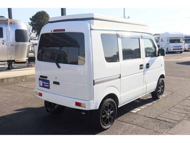 エブリイ ジョインターボ フィールドライフ コング 登録遅れ キャンピングカー 車中泊 ポップアップルーフ サブバッテリー シンク 走行充電 外部電源 リフトアップ 社外15インチアルミホイール ナビ ETC(19枚目)