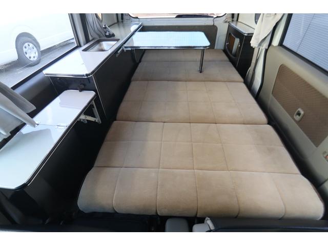 エブリイ ジョインターボ フィールドライフ コング 登録遅れ キャンピングカー 車中泊 ポップアップルーフ サブバッテリー シンク 走行充電 外部電源 リフトアップ 社外15インチアルミホイール ナビ ETC(21枚目)