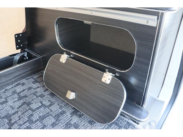 エブリイ ジョインターボ フィールドライフ コング 登録遅れ キャンピングカー 車中泊 ポップアップルーフ サブバッテリー シンク 走行充電 外部電源 リフトアップ 社外15インチアルミホイール ナビ ETC(42枚目)