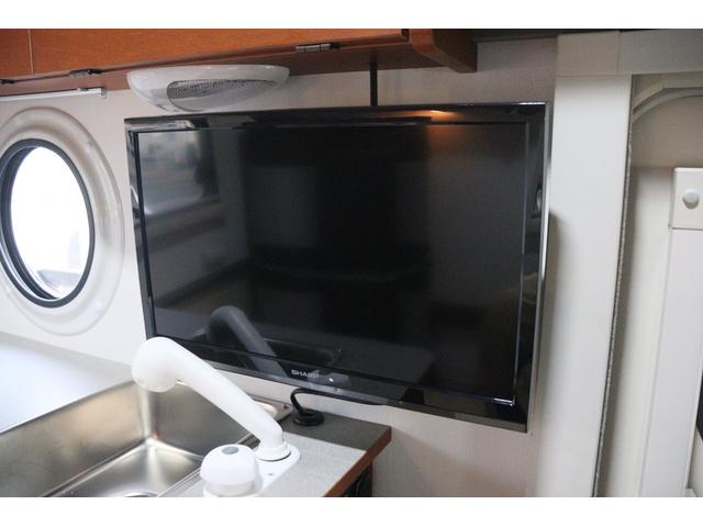 キャリイトラック インディアナＲＶ　インディ７２７　タイプＳ　ＦＦヒーター　インバーター１５００Ｗ　ポップアップルーフ　ワンオーナー車　テレビ　サブバッテリー　シンク　外部電源　走行充電　ナビ切替スイッチ　社外ナビ　Ｂｌｕｅｔｏｏｔｈ　フルセグ　キャンピングカー（45枚目）