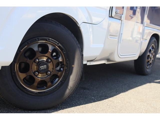 キャリイトラック インディアナＲＶ　インディ７２７　タイプＳ　ＦＦヒーター　インバーター１５００Ｗ　ポップアップルーフ　ワンオーナー車　テレビ　サブバッテリー　シンク　外部電源　走行充電　ナビ切替スイッチ　社外ナビ　Ｂｌｕｅｔｏｏｔｈ　フルセグ　キャンピングカー（54枚目）