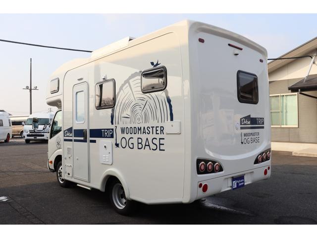 カムロード ダイレクトカーズ　トリップ　ログベース　ディーゼル／４ＷＤ／ダブルタイヤ／先進安全装備／クールスター／リチウム４００Ａｈ／ソーラー５４０Ｗ／温水ボイラー／ＣＴＥＫ充電／９インチナビ／ＥＴＣ２．０／シャドー製スタビ・ショック／キャンピングカー（18枚目）
