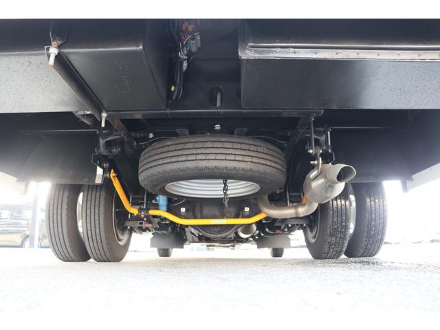 カムロード ダイレクトカーズ　トリップ　ログベース　ディーゼル／４ＷＤ／ダブルタイヤ／先進安全装備／クールスター／リチウム４００Ａｈ／ソーラー５４０Ｗ／温水ボイラー／ＣＴＥＫ充電／９インチナビ／ＥＴＣ２．０／シャドー製スタビ・ショック／キャンピングカー（19枚目）