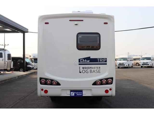 カムロード ダイレクトカーズ　トリップ　ログベース　ディーゼル／４ＷＤ／ダブルタイヤ／先進安全装備／クールスター／リチウム４００Ａｈ／ソーラー５４０Ｗ／温水ボイラー／ＣＴＥＫ充電／９インチナビ／ＥＴＣ２．０／シャドー製スタビ・ショック／キャンピングカー（25枚目）