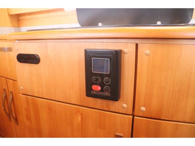 カムロード ダイレクトカーズ　トリップ　ログベース　ディーゼル／４ＷＤ／ダブルタイヤ／先進安全装備／クールスター／リチウム４００Ａｈ／ソーラー５４０Ｗ／温水ボイラー／ＣＴＥＫ充電／９インチナビ／ＥＴＣ２．０／シャドー製スタビ・ショック／キャンピングカー（55枚目）