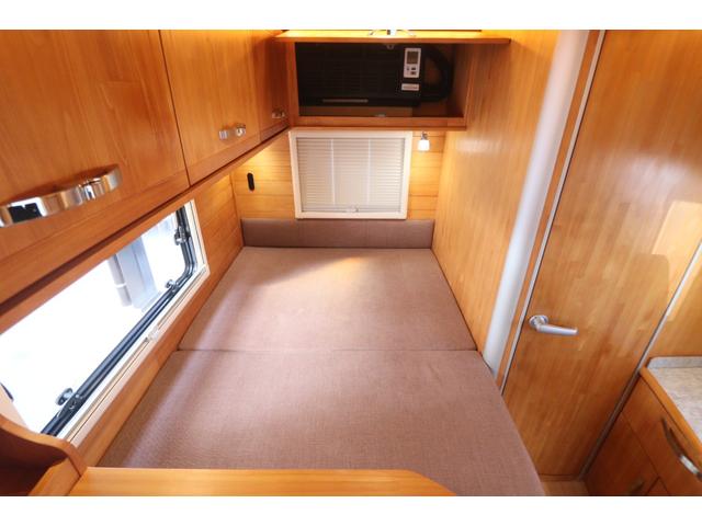 カムロード ダイレクトカーズ　トリップ　ログベース　ディーゼル／４ＷＤ／ダブルタイヤ／先進安全装備／クールスター／リチウム４００Ａｈ／ソーラー５４０Ｗ／温水ボイラー／ＣＴＥＫ充電／９インチナビ／ＥＴＣ２．０／シャドー製スタビ・ショック／キャンピングカー（61枚目）