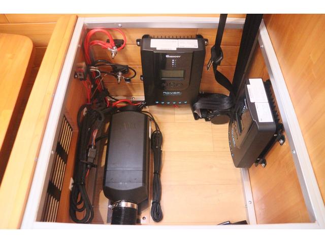 カムロード ダイレクトカーズ　トリップ　ログベース　ディーゼル／４ＷＤ／ダブルタイヤ／先進安全装備／クールスター／リチウム４００Ａｈ／ソーラー５４０Ｗ／温水ボイラー／ＣＴＥＫ充電／９インチナビ／ＥＴＣ２．０／シャドー製スタビ・ショック／キャンピングカー（66枚目）