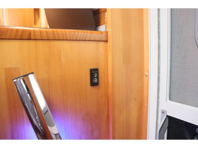 カムロード ダイレクトカーズ　トリップ　ログベース　ディーゼル／４ＷＤ／ダブルタイヤ／先進安全装備／クールスター／リチウム４００Ａｈ／ソーラー５４０Ｗ／温水ボイラー／ＣＴＥＫ充電／９インチナビ／ＥＴＣ２．０／シャドー製スタビ・ショック／キャンピングカー（72枚目）
