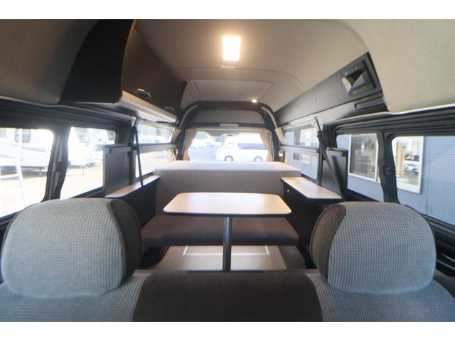 ハイエースバン トイファクトリー トイズボックス470 ナローハイルーフ/先進安全装備/サブバッテリー/走行充電/外部充電/リアヒーター/リアクーラー/LEDヘッドライト/11型ナビ/ETC/デジタルインナーミラー/前後ドライブレコーダー/キャンピングカー(2枚目)