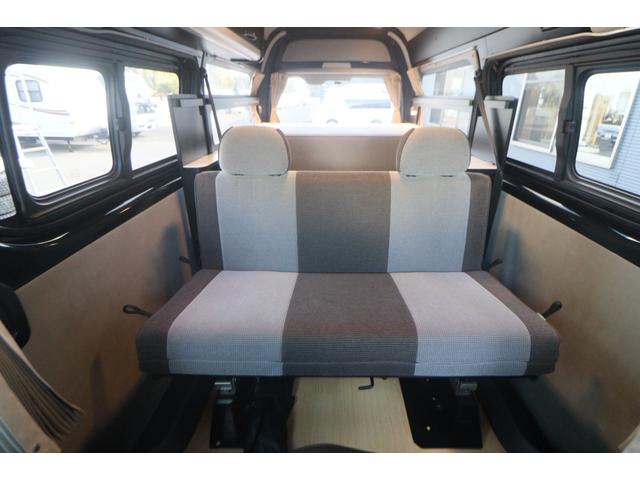 ハイエースバン トイファクトリー トイズボックス470 ナローハイルーフ/先進安全装備/サブバッテリー/走行充電/外部充電/リアヒーター/リアクーラー/LEDヘッドライト/11型ナビ/ETC/デジタルインナーミラー/前後ドライブレコーダー/キャンピングカー(41枚目)
