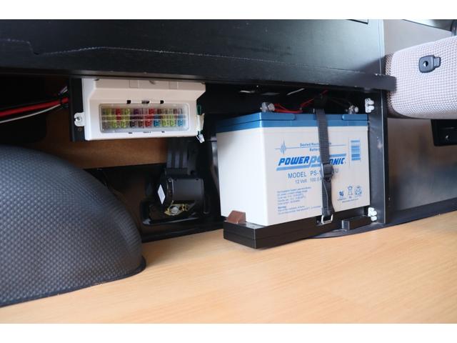 ハイエースバン トイファクトリー トイズボックス470 ナローハイルーフ/先進安全装備/サブバッテリー/走行充電/外部充電/リアヒーター/リアクーラー/LEDヘッドライト/11型ナビ/ETC/デジタルインナーミラー/前後ドライブレコーダー/キャンピングカー(49枚目)