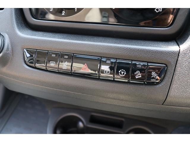 デュカト ローラーチーム リビングストーンK2 新車 2025年モデル/8AT/先進安全装備/12Vクーラー/燃料タンク90L/右ハンドル/カラーオプション/フルLEDヘッドライト/パーキングセンサー/温水ボイラー/FFヒーター/給キャンピングカー(43枚目)