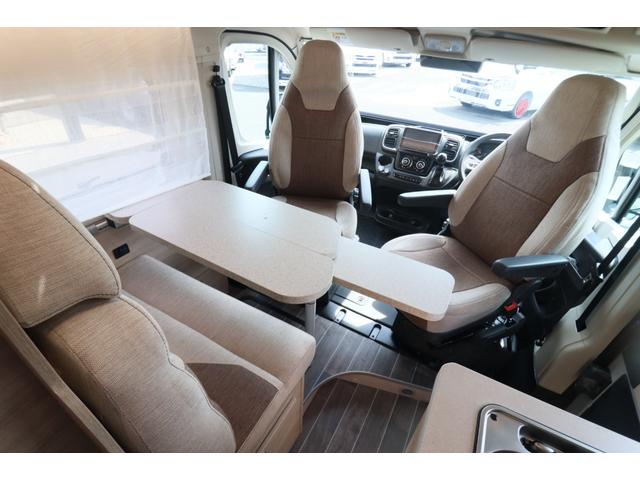 デュカト ローラーチーム リビングストーンK2 新車 2025年モデル/8AT/先進安全装備/12Vクーラー/燃料タンク90L/右ハンドル/カラーオプション/フルLEDヘッドライト/パーキングセンサー/温水ボイラー/FFヒーター/給キャンピングカー(65枚目)