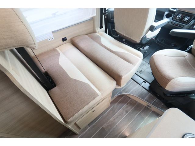 デュカト ローラーチーム リビングストーンK2 新車 2025年モデル/8AT/先進安全装備/12Vクーラー/燃料タンク90L/右ハンドル/カラーオプション/フルLEDヘッドライト/パーキングセンサー/温水ボイラー/FFヒーター/給キャンピングカー(71枚目)