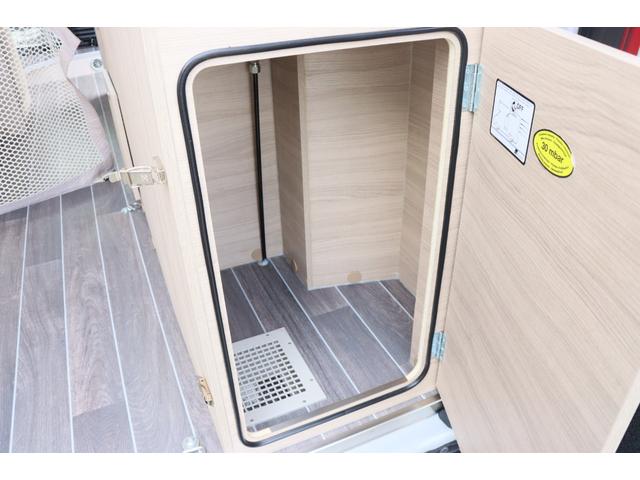 デュカト ローラーチーム リビングストーンK2 新車 2025年モデル/8AT/先進安全装備/12Vクーラー/燃料タンク90L/右ハンドル/カラーオプション/フルLEDヘッドライト/パーキングセンサー/温水ボイラー/FFヒーター/給キャンピングカー(73枚目)