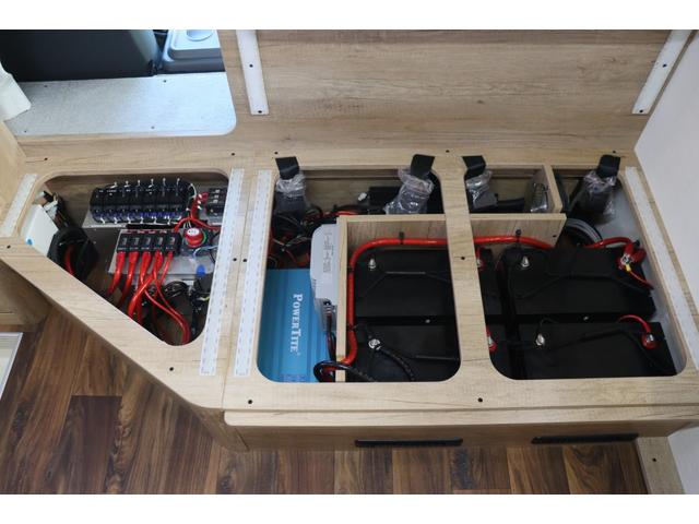 ���`�E���S�O�O�`�����ڂ̃n�C�p�[�G�{�����[�V�����I