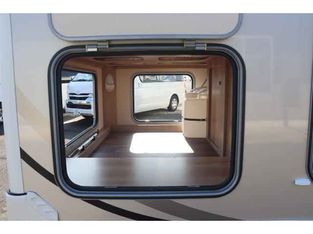 ���X�̉c�Ǝ��Ԃ͂`�l�X�F�O�O�`�o�l�P�W�F�O�O�܂łƂȂ�܂��B���T�Ηj������x���ɂȂ�܂��̂ŁA�����ӂ��������B�F�l�̂����X�S��肨�������Ă���܂��B