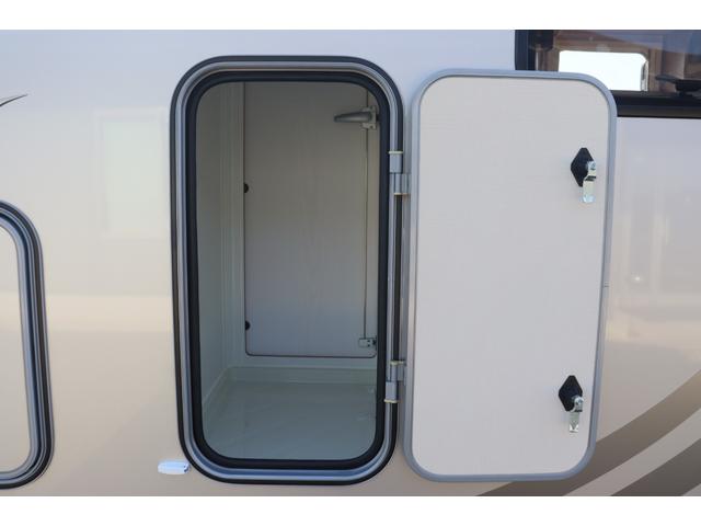 ���X�̉c�Ǝ��Ԃ͂`�l�X�F�O�O�`�o�l�P�W�F�O�O�܂łƂȂ�܂��B���T�Ηj������x���ɂȂ�܂��̂ŁA�����ӂ��������B�F�l�̂����X�S��肨�������Ă���܂��B