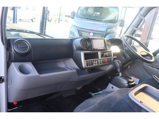 ���X�̉c�Ǝ��Ԃ͂`�l�X�F�O�O�`�o�l�P�W�F�O�O�܂łƂȂ�܂��B���T�Ηj������x���ɂȂ�܂��̂ŁA�����ӂ��������B�F�l�̂����X�S��肨�������Ă���܂��B