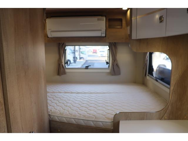 ���X�̉c�Ǝ��Ԃ͂`�l�X�F�O�O�`�o�l�P�W�F�O�O�܂łƂȂ�܂��B���T�Ηj������x���ɂȂ�܂��̂ŁA�����ӂ��������B�F�l�̂����X�S��肨�������Ă���܂��B