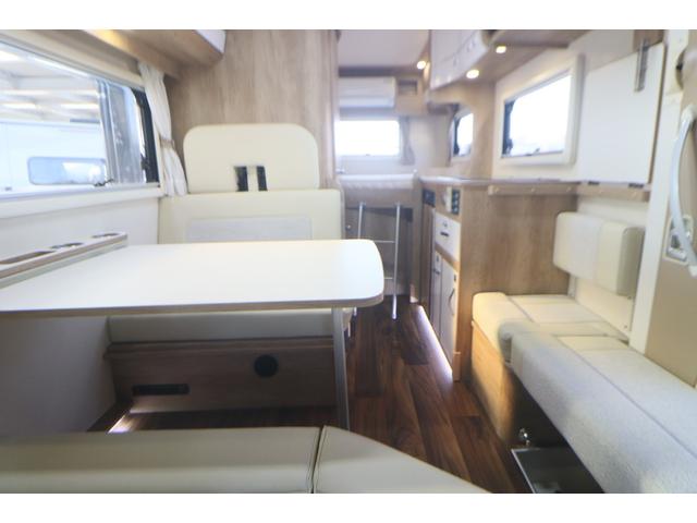 ���X�̉c�Ǝ��Ԃ͂`�l�X�F�O�O�`�o�l�P�W�F�O�O�܂łƂȂ�܂��B���T�Ηj������x���ɂȂ�܂��̂ŁA�����ӂ��������B�F�l�̂����X�S��肨�������Ă���܂��B