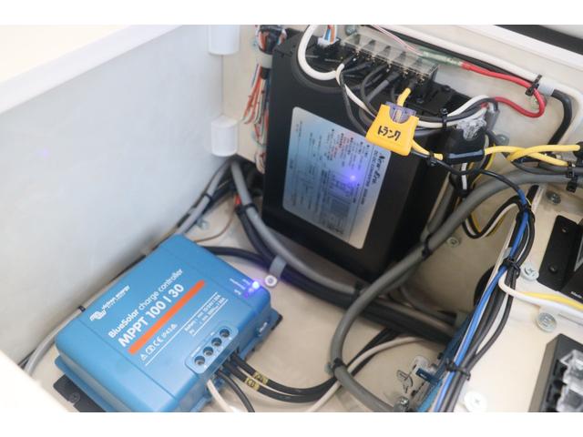 ���X�̉c�Ǝ��Ԃ͂`�l�X�F�O�O�`�o�l�P�W�F�O�O�܂łƂȂ�܂��B���T�Ηj������x���ɂȂ�܂��̂ŁA�����ӂ��������B�F�l�̂����X�S��肨�������Ă���܂��B