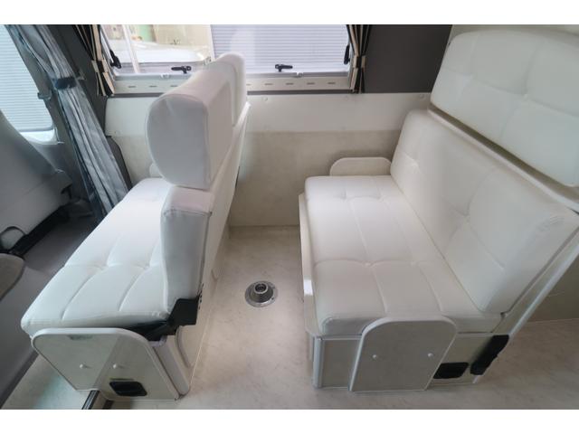 ���X�̉c�Ǝ��Ԃ͂`�l�X�F�O�O�`�o�l�P�W�F�O�O�܂łƂȂ�܂��B���T�Ηj������x���ɂȂ�܂��̂ŁA�����ӂ��������B�F�l�̂����X�S��肨�������Ă���܂��B