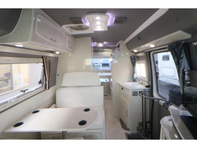 ���X�̉c�Ǝ��Ԃ͂`�l�X�F�O�O�`�o�l�P�W�F�O�O�܂łƂȂ�܂��B���T�Ηj������x���ɂȂ�܂��̂ŁA�����ӂ��������B�F�l�̂����X�S��肨�������Ă���܂��B