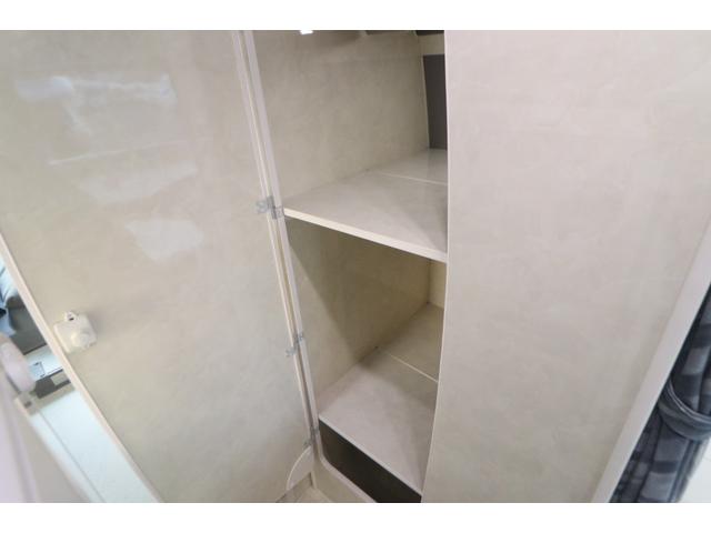 ���X�̉c�Ǝ��Ԃ͂`�l�X�F�O�O�`�o�l�P�W�F�O�O�܂łƂȂ�܂��B���T�Ηj������x���ɂȂ�܂��̂ŁA�����ӂ��������B�F�l�̂����X�S��肨�������Ă���܂��B