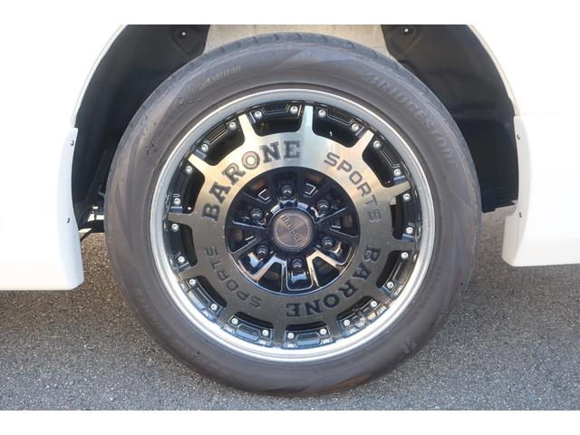 ���X�̉c�Ǝ��Ԃ͂`�l�X�F�O�O�`�o�l�P�W�F�O�O�܂łƂȂ�܂��B���T�Ηj������x���ɂȂ�܂��̂ŁA�����ӂ��������B�F�l�̂����X�S��肨�������Ă���܂��B