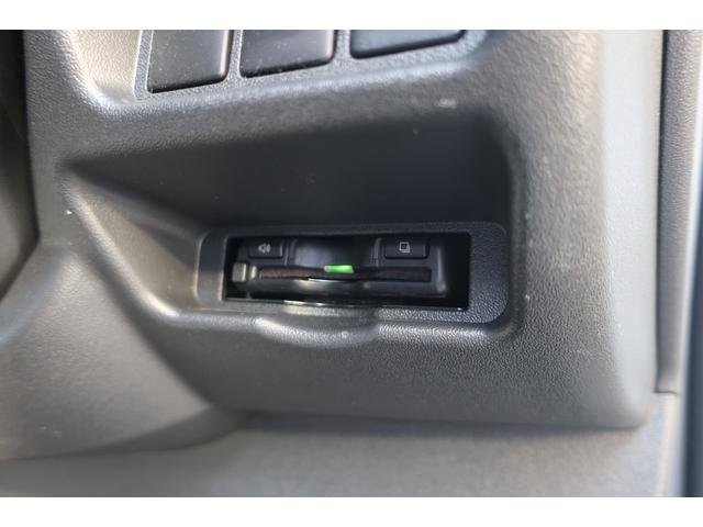 ���X�̉c�Ǝ��Ԃ͂`�l�X�F�O�O�`�o�l�P�W�F�O�O�܂łƂȂ�܂��B���T�Ηj������x���ɂȂ�܂��̂ŁA�����ӂ��������B�F�l�̂����X�S��肨�������Ă���܂��B