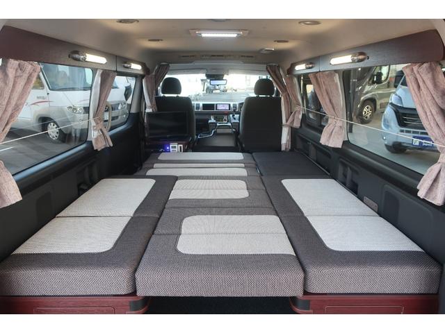 ���X�̉c�Ǝ��Ԃ͂`�l�X�F�O�O�`�o�l�P�W�F�O�O�܂łƂȂ�܂��B���T�Ηj������x���ɂȂ�܂��̂ŁA�����ӂ��������B�F�l�̂����X�S��肨�������Ă���܂��B