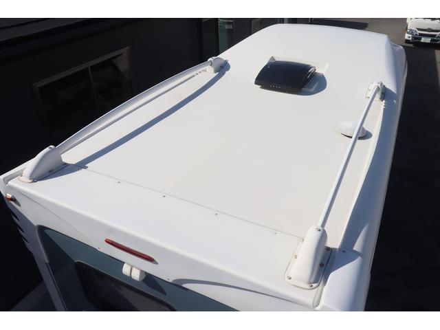カムロード ナッツＲＶ　クレア５．３Ｘエボリューション　家庭用エアコン　ＦＦヒーター　インバーター１５００Ｗ　トリプルサブ　マックスファン　電子レンジ　テレビ　シャワー　走行充電　外部電源　ナッツオリジナル強化ショック　社外ナビ　ＥＴＣ　キャンピングカー（28枚目）