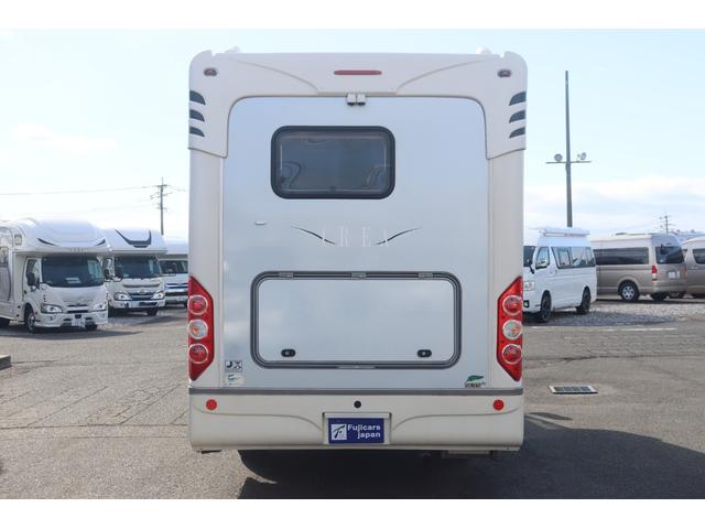 カムロード ナッツＲＶ　クレア５．３Ｘエボリューション　家庭用エアコン　ＦＦヒーター　インバーター１５００Ｗ　トリプルサブ　マックスファン　電子レンジ　テレビ　シャワー　走行充電　外部電源　ナッツオリジナル強化ショック　社外ナビ　ＥＴＣ　キャンピングカー（35枚目）