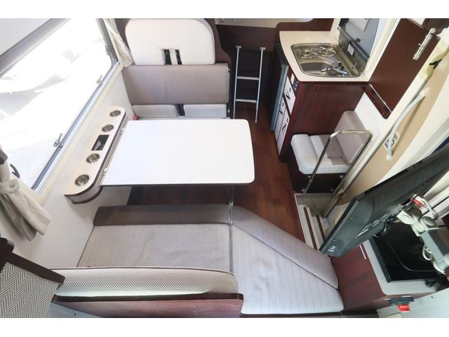 カムロード ナッツＲＶ　クレア５．３Ｘエボリューション　家庭用エアコン　ＦＦヒーター　インバーター１５００Ｗ　トリプルサブ　マックスファン　電子レンジ　テレビ　シャワー　走行充電　外部電源　ナッツオリジナル強化ショック　社外ナビ　ＥＴＣ　キャンピングカー（63枚目）