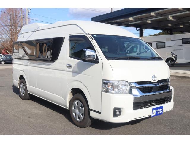 ハイエースバン トイファクトリー バーデングランデ カーサ 家庭用エアコン FFヒーター エアロソーラー オルタネータチャージャー800W 内部電源 インバーター1500W 強化リーフ マックスファン 電子レンジ PVM アルパイン製11インチナビ ETC(16枚目)