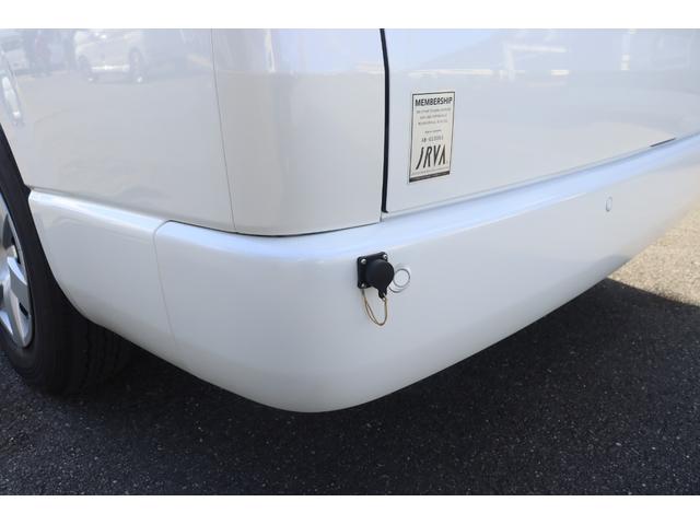 ハイエースバン トイファクトリー バーデングランデ カーサ 家庭用エアコン FFヒーター エアロソーラー オルタネータチャージャー800W 内部電源 インバーター1500W 強化リーフ マックスファン 電子レンジ PVM アルパイン製11インチナビ ETC(21枚目)