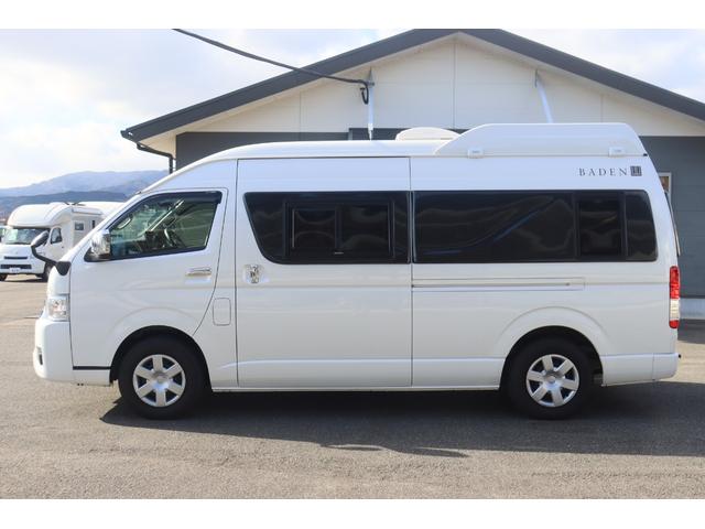 ハイエースバン トイファクトリー バーデングランデ カーサ 家庭用エアコン FFヒーター エアロソーラー オルタネータチャージャー800W 内部電源 インバーター1500W 強化リーフ マックスファン 電子レンジ PVM アルパイン製11インチナビ ETC(23枚目)