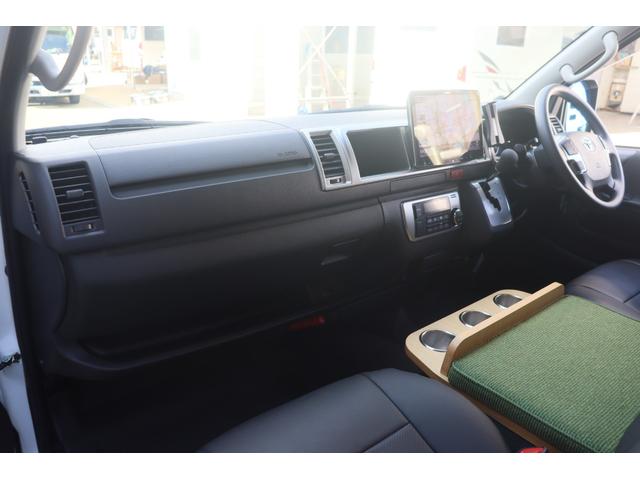 ハイエースバン トイファクトリー バーデングランデ カーサ 家庭用エアコン FFヒーター エアロソーラー オルタネータチャージャー800W 内部電源 インバーター1500W 強化リーフ マックスファン 電子レンジ PVM アルパイン製11インチナビ ETC(27枚目)