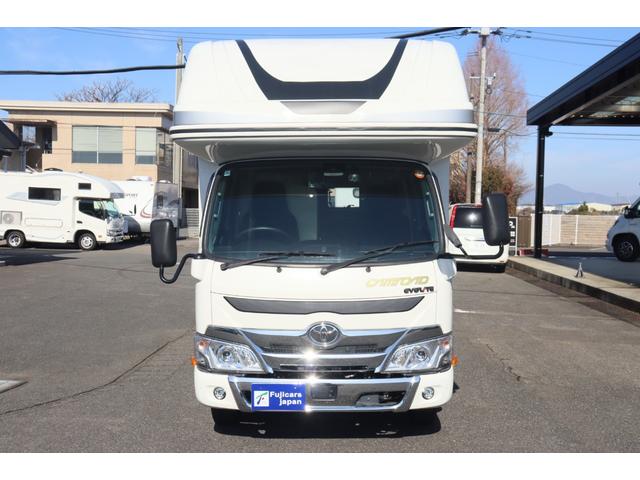 ���X�̉c�Ǝ��Ԃ͂`�l�X�F�O�O�`�o�l�P�W�F�O�O�܂łƂȂ�܂��B���T�Ηj������x���ɂȂ�܂��̂ŁA�����ӂ��������B�F�l�̂����X�S��肨�������Ă���܂��B