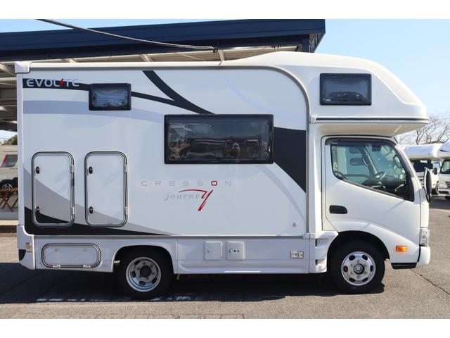 ���X�̉c�Ǝ��Ԃ͂`�l�X�F�O�O�`�o�l�P�W�F�O�O�܂łƂȂ�܂��B���T�Ηj������x���ɂȂ�܂��̂ŁA�����ӂ��������B�F�l�̂����X�S��肨�������Ă���܂��B