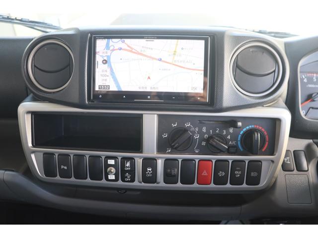 ���X�̉c�Ǝ��Ԃ͂`�l�X�F�O�O�`�o�l�P�W�F�O�O�܂łƂȂ�܂��B���T�Ηj������x���ɂȂ�܂��̂ŁA�����ӂ��������B�F�l�̂����X�S��肨�������Ă���܂��B