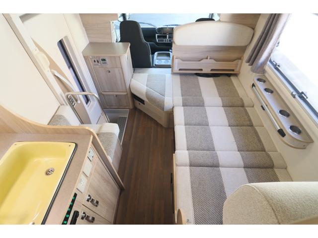 ���X�̉c�Ǝ��Ԃ͂`�l�X�F�O�O�`�o�l�P�W�F�O�O�܂łƂȂ�܂��B���T�Ηj������x���ɂȂ�܂��̂ŁA�����ӂ��������B�F�l�̂����X�S��肨�������Ă���܂��B