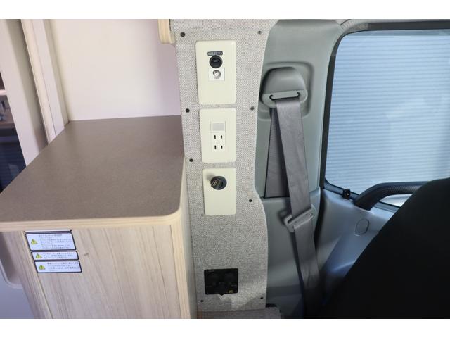 ���X�̉c�Ǝ��Ԃ͂`�l�X�F�O�O�`�o�l�P�W�F�O�O�܂łƂȂ�܂��B���T�Ηj������x���ɂȂ�܂��̂ŁA�����ӂ��������B�F�l�̂����X�S��肨�������Ă���܂��B