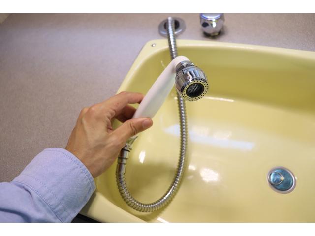 ���X�̉c�Ǝ��Ԃ͂`�l�X�F�O�O�`�o�l�P�W�F�O�O�܂łƂȂ�܂��B���T�Ηj������x���ɂȂ�܂��̂ŁA�����ӂ��������B�F�l�̂����X�S��肨�������Ă���܂��B