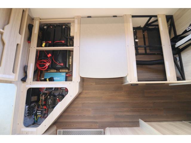 ���X�̉c�Ǝ��Ԃ͂`�l�X�F�O�O�`�o�l�P�W�F�O�O�܂łƂȂ�܂��B���T�Ηj������x���ɂȂ�܂��̂ŁA�����ӂ��������B�F�l�̂����X�S��肨�������Ă���܂��B