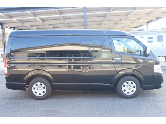 ���X�̉c�Ǝ��Ԃ͂`�l�X�F�O�O�`�o�l�P�W�F�O�O�܂łƂȂ�܂��B���T�Ηj������x���ɂȂ�܂��̂ŁA�����ӂ��������B�F�l�̂����X�S��肨�������Ă���܂��B