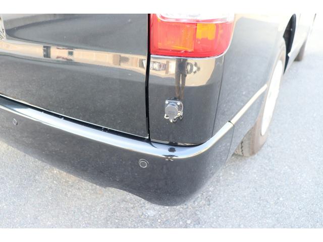 ���X�̉c�Ǝ��Ԃ͂`�l�X�F�O�O�`�o�l�P�W�F�O�O�܂łƂȂ�܂��B���T�Ηj������x���ɂȂ�܂��̂ŁA�����ӂ��������B�F�l�̂����X�S��肨�������Ă���܂��B