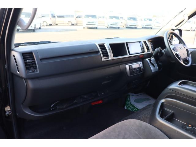 ���X�̉c�Ǝ��Ԃ͂`�l�X�F�O�O�`�o�l�P�W�F�O�O�܂łƂȂ�܂��B���T�Ηj������x���ɂȂ�܂��̂ŁA�����ӂ��������B�F�l�̂����X�S��肨�������Ă���܂��B